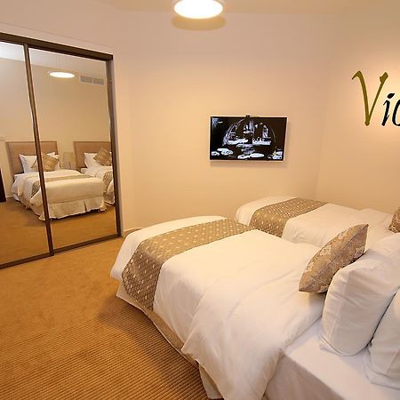 Viola Hotel Suites Амман Экстерьер фото